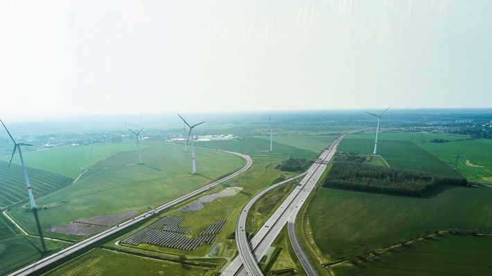 ORLEN ist führendes Unternehmen im Bereich der grünen Energie und Garant für Energiesicherheit in Mitteleuropa