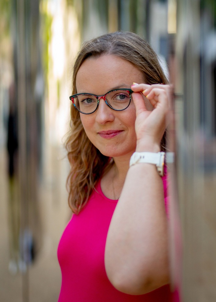 Ist Rheinland-Pfalz das lustigste Bundesland? Helene Bockhorst will den ersten "Bundesvision Comedy Contest" am Samstag live auf ProSieben gewinnen