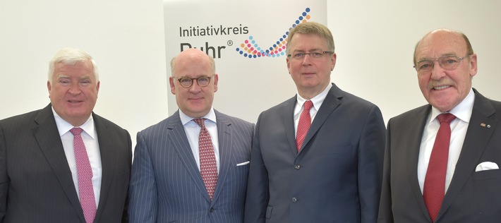 Initiativkreis Ruhr wählt Tönjes und Lange zu seinen künftigen Moderatoren / Amtszeit beginnt am 1. Januar 2016
