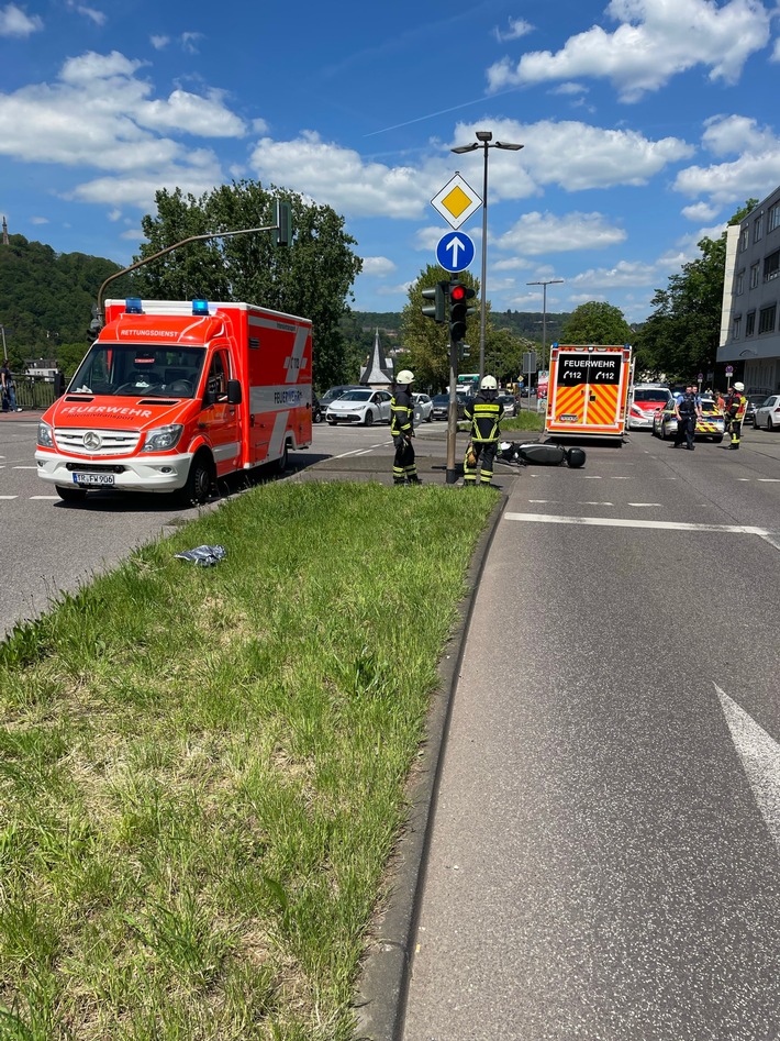 POL-PDTR: Verkehrsunfall zwischen Motorrad und Fußgänger