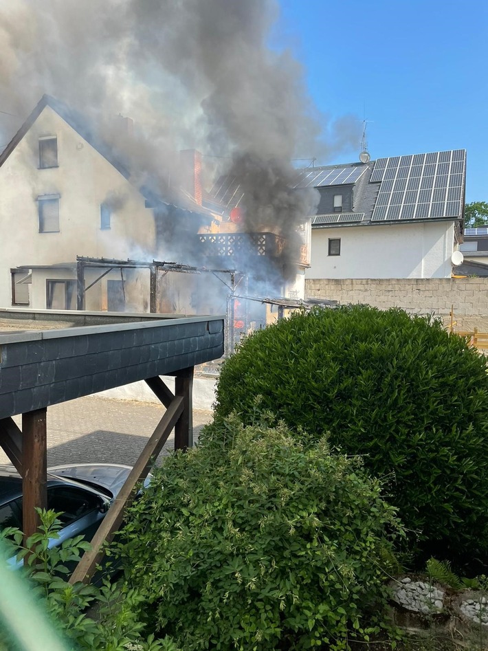 POL-PDKO: Brand eines Einfamilienhauses