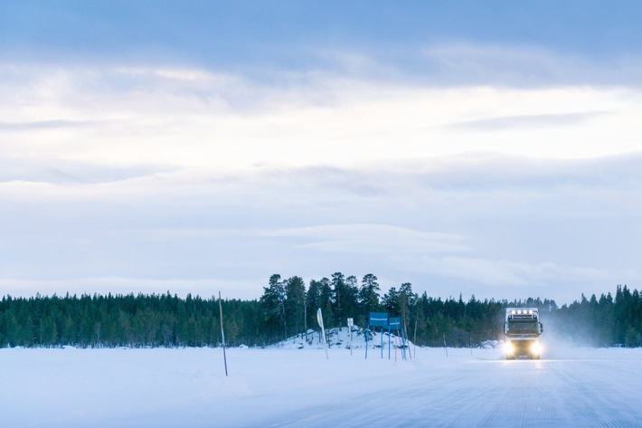 SAF-HOLLAND testet Achsen und Sicherheitssysteme bei minus 40 °C