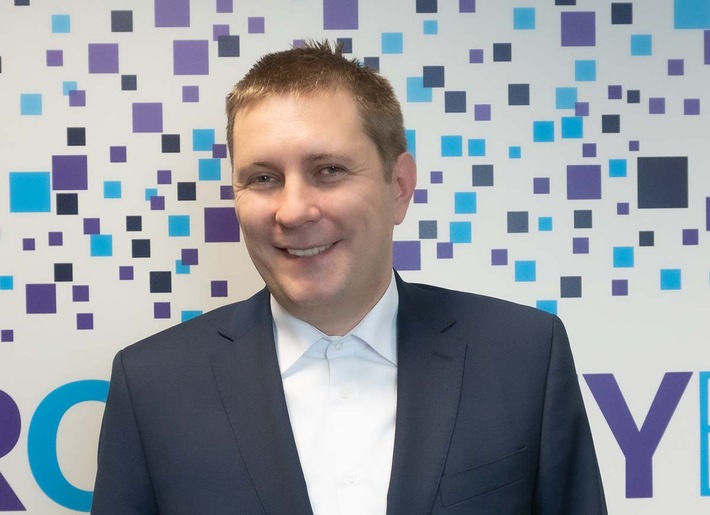 Mit künstlicher Intelligenz auf der Überholspur: Dr. Andrey Lutich ist neuer Chief Data Scientist und Leiter Forschung- und Entwicklung bei PropertyExpert