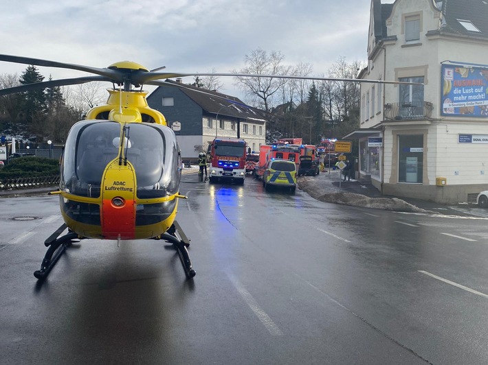 FW-EN: Feuerwehr sichert Hubschrauberlandung