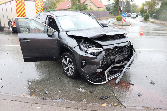 POL-HF: Verkehrsunfall - 80-jähriger Herforder schwerverletzt