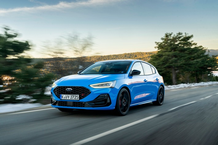 Rundstreckentauglicher Ford Focus ST Edition: vielseitigster Kompaktsportler in der Geschichte dieser Modellreihe