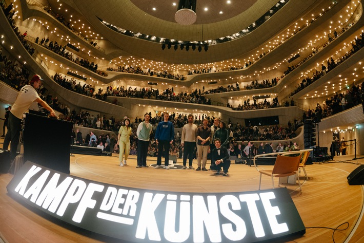 Premiere in der Elbphilharmonie: zwei volle Tage Poetry Slam und Stand Up Comedy zum Jahresstart 2027