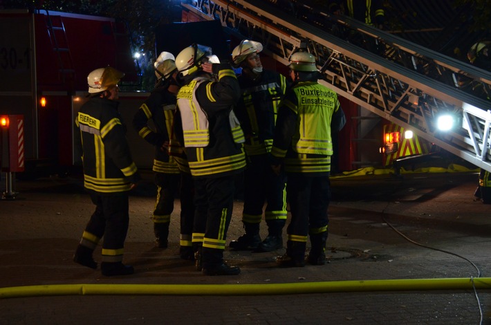 POL-STD: 52-jähriger Bewohner bei Wohnungsbrand in Neukloster ums Leben gekommen