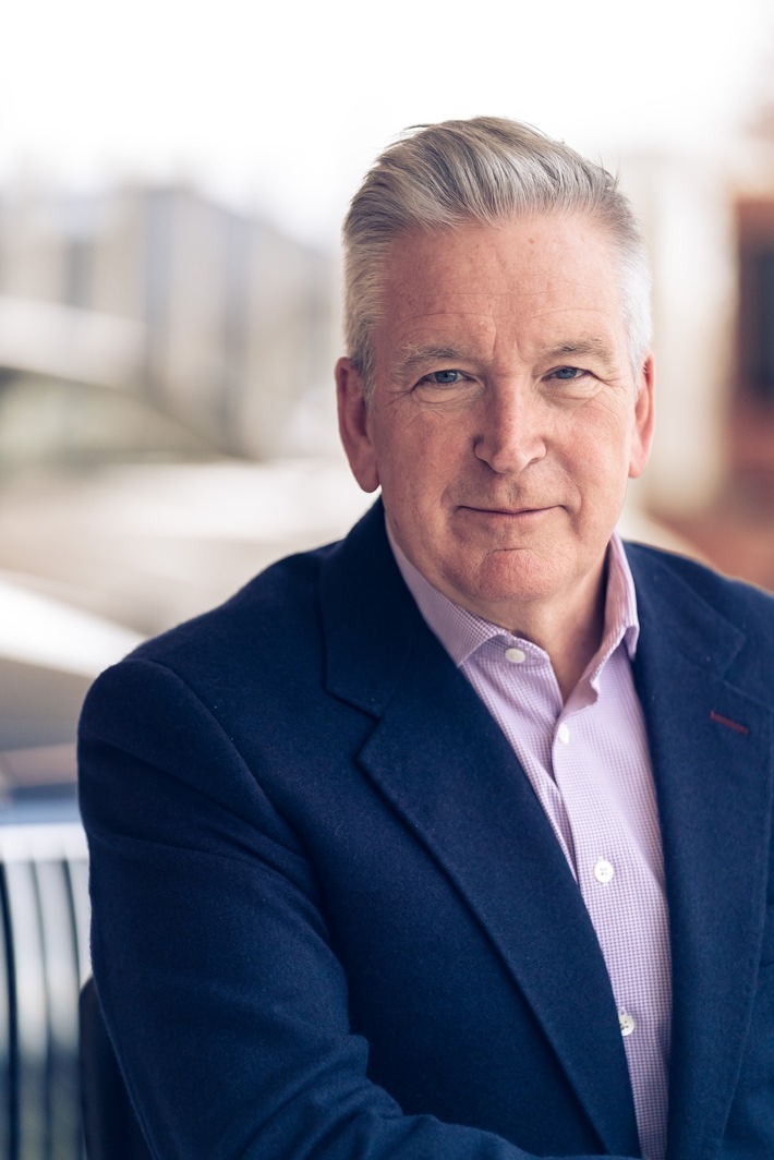 ASTON MARTIN APPOINTS ADRIAN HALLMARK AS NEW CHIEF EXECUTIVE OFFICER