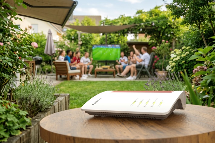 WM-Fieber im Heimnetz: Mit FRITZ! und starkem Wi-Fi 7 das Home Viewing ausrichten