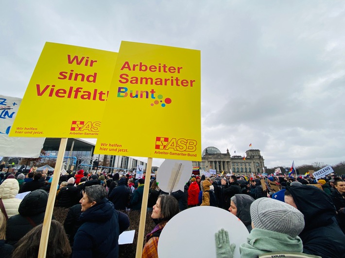 WirSindDieBrandmauer-Demo _2024_Bundestag_Copyright_ASB.JPEG