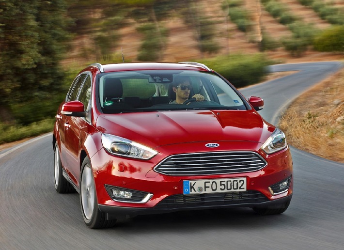 Ford startet die Serienproduktion des neuen Ford Focus (FOTO)