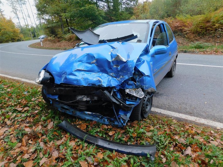 POL-PDNR: Unfall mit 2 Leichtverletzten, Verursacher ohne Führerschein und unter Drogeneinfluss