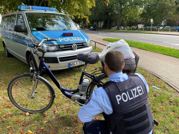 POL-MI: Roller-Fahrer versucht bei Polizeikontrolle zu flüchten und stürzt