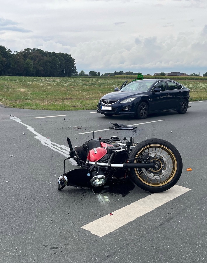 POL-COE: Lüdinghausen-Seppenrade, B 474/Motorradfahrer bei Verkehrsunfall verletzt - Bundesstraße zeitweise gesperrt