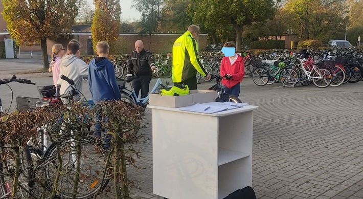 POL-DH: --- Lemförde, Mit Diebesgut unterwegs - Twistringen, Heizlüfter Brandursache - Diepholz, Fahrradkontrollen zur dunklen Jahreszeit ---