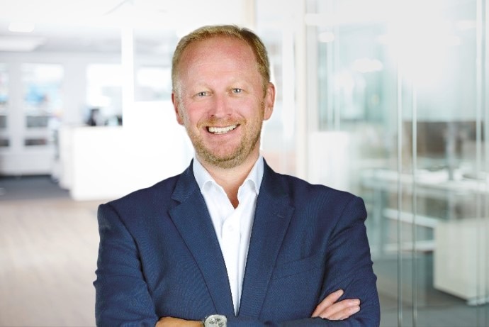 Pressemitteilung : STADA holt Ian Henshaw von Biogen als Leiter des Bereichs Specialty, Bryan Kim übernimmt Westeuropa