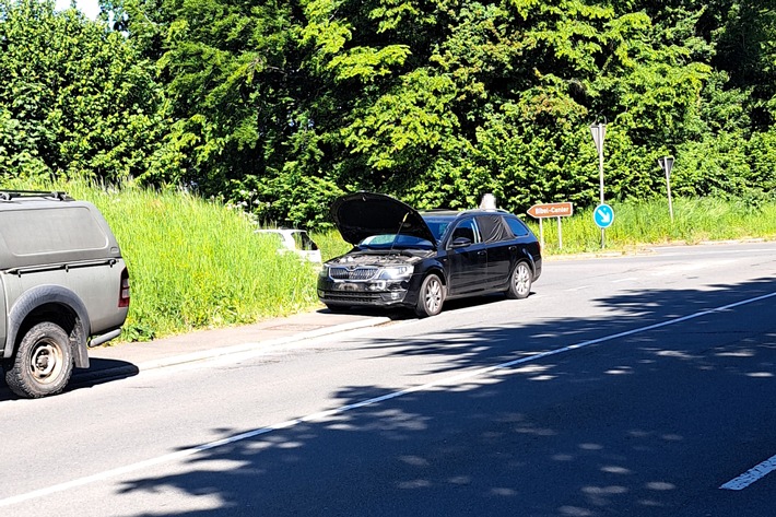FW-EN: Verkehrsunfall Brantener Straße