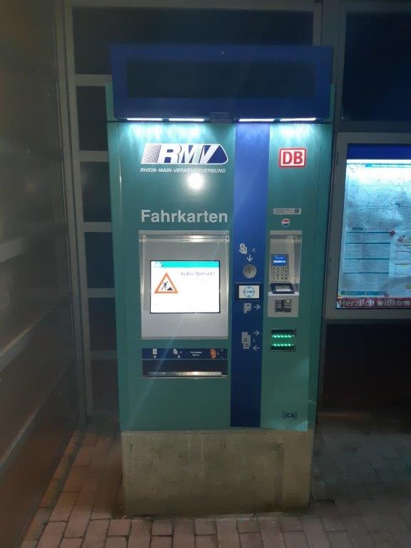 BPOL-KS: Versuchter Aufbruch eines Fahrkartenautomaten