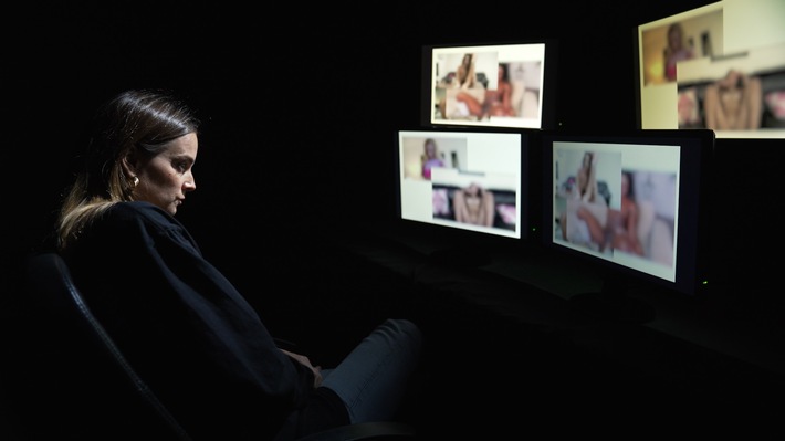 &quot;Vollbild&quot;-Recherche: Immer mehr Frauen werden Opfer von gefälschten Sexvideos und -bildern im Internet