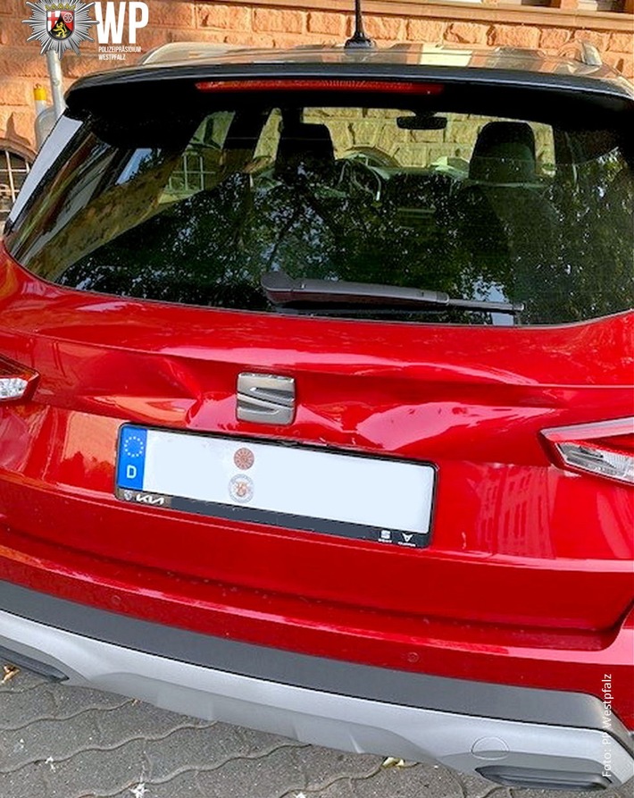 POL-PDKL: Wer hat den Seat gerammt?