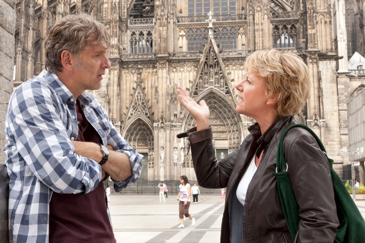 Rabenschwarze Beziehungskomödie mit Mariele Millowitsch und Walter Sittler /  "Der große Schwindel" im ZDF (BILD)