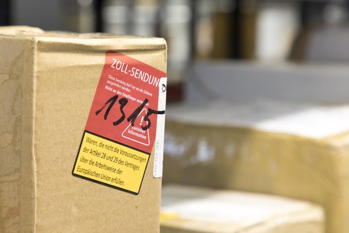 HZA-KO: Weihnachten und Black Friday: Wichtige Hinweise des Zolls zu Bestellungen und Geschenken aus dem Ausland