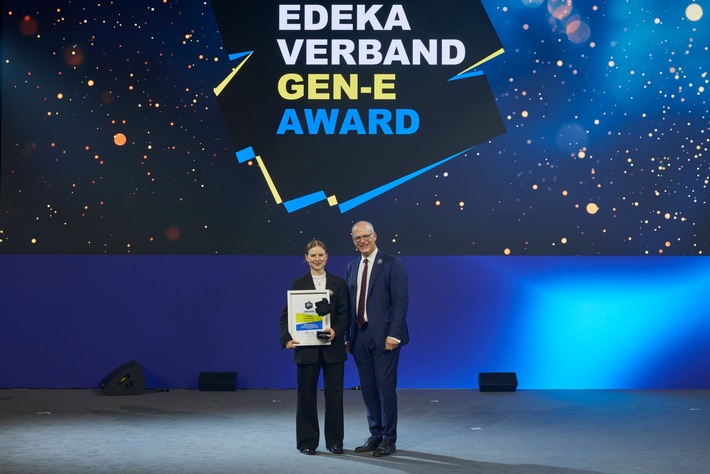 Presse-Information: Lena Pietrzak erhält Gen-E Award des Edeka-Verbands