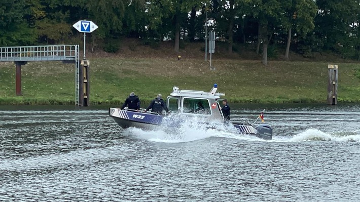 POL-EL: Meppen - Bootsprüfung auf emsländischen Gewässern (Fotos)