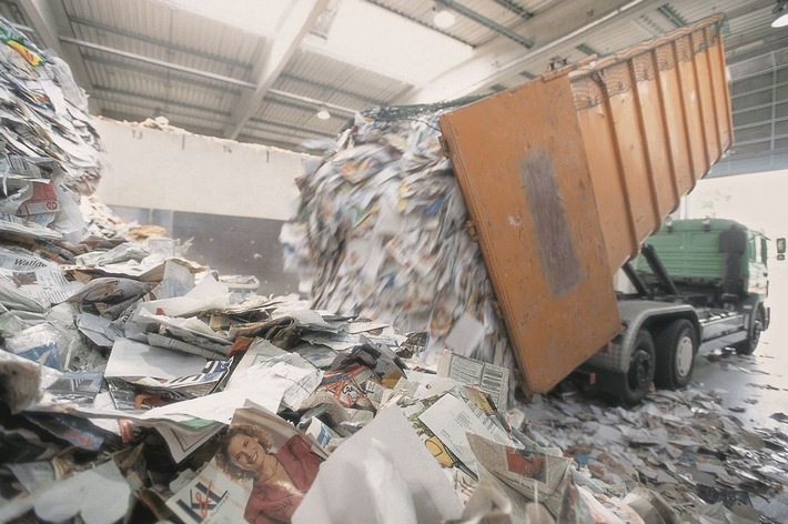 Papierrecycling / AGRAPA: Verwertungsquote für grafische Altpapiere erreicht mit 83,3 Prozent wieder Spitzenwert (FOTO)