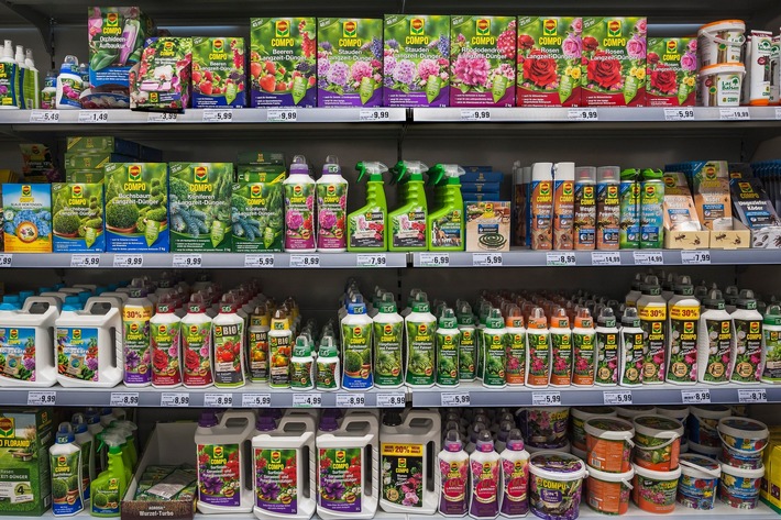 ++ Gefahr aus dem Gartenmarkt: Gift im Regal BUND befragte zwölf große Gartenmärkte zu Pestizid-Produkten – #BesserOhneGift  | SPERRFRIST 05.00 Uhr ++