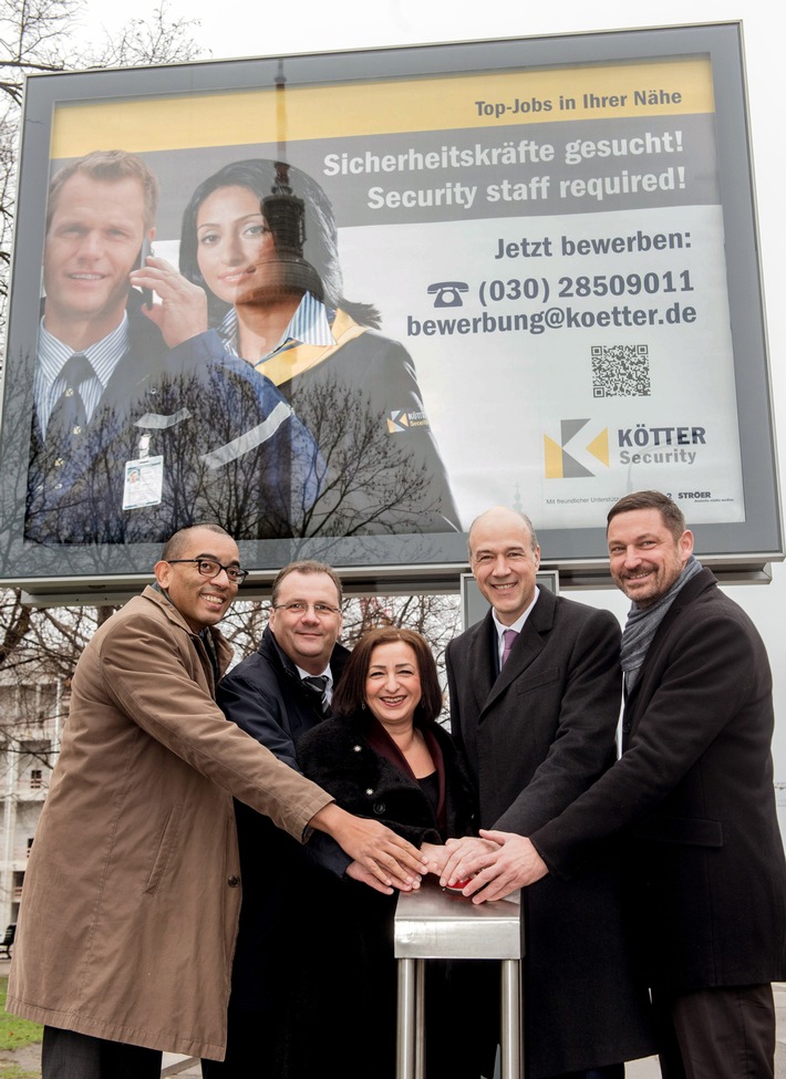 Stellenoffensive: KÖTTER Security startet Plakataktion in Berlin / Auftakttermin mit Senatorin Dilek Kolat und der Geschäftsführung