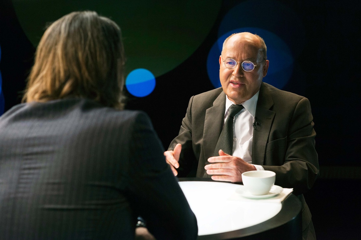 Wie aktuell ist Karl Marx? Richard David Precht im Gespräch mit Gregor Gysi im ZDF (FOTO)