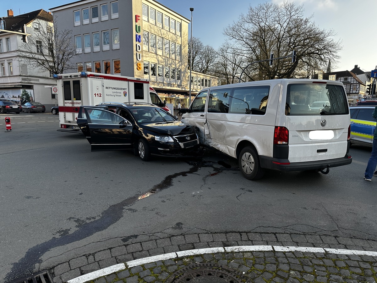 POL-NI: Verkehrsunfall mit Verletzten mutmaßlich aufgrund medizinischen Notfalls