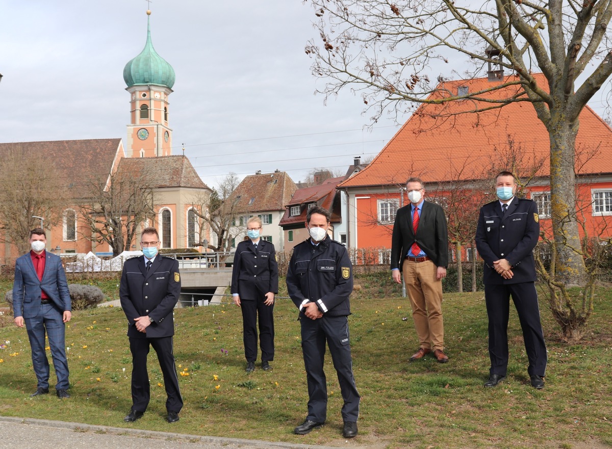 POL-KN: Joachim Metzler ist neuer Leiter des Polizeipostens Allensbach - Manfred Banholzer nach 20 Jahren verabschiedet