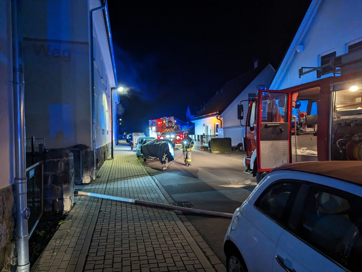 FW-AR: Wohnungsbrand auf dem Wintroper Weg