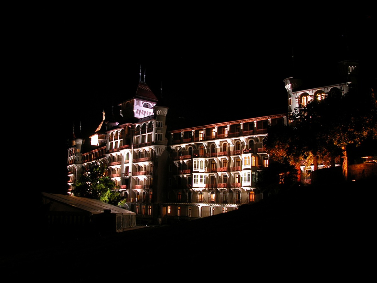 Succès pour un 10ème anniversaire - Au-dessus de Montreux: A Caux, illumination inédite et féerique pour 10 ans de succès