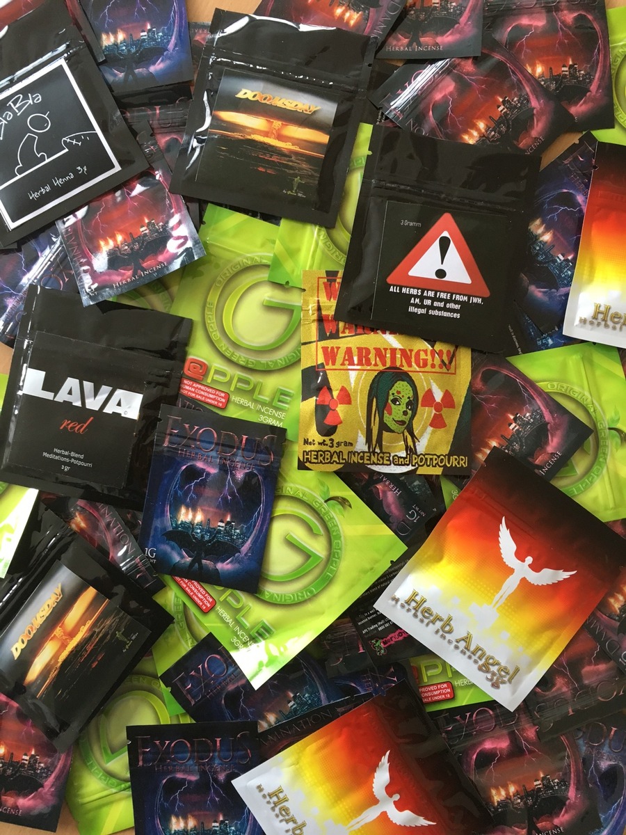 POL-SE: Elmshorn - Polizei zerschlägt Internethandel mit &quot;Legal Highs&quot;