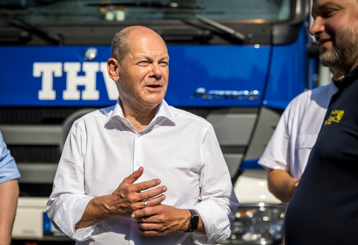 THW LVBEBBST: &quot;Professionelle Frauen und Männer, die mit ganzem Herzen beim Einsatz sind&quot; - Olaf Scholz besucht den THW-Ortsverband Potsdam