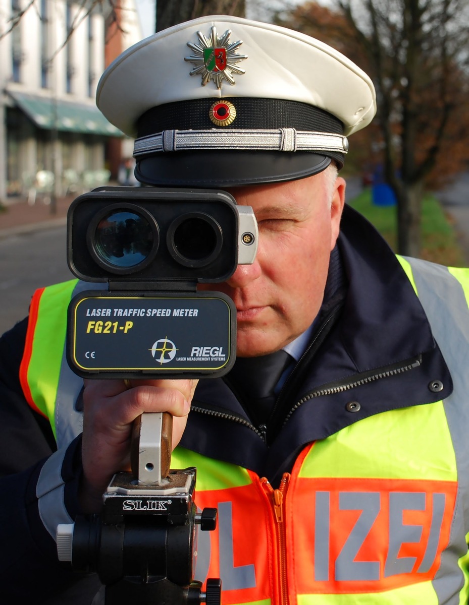 POL-D: Messstellen der Düsseldorfer Polizei am Freitag, 13.April 2012