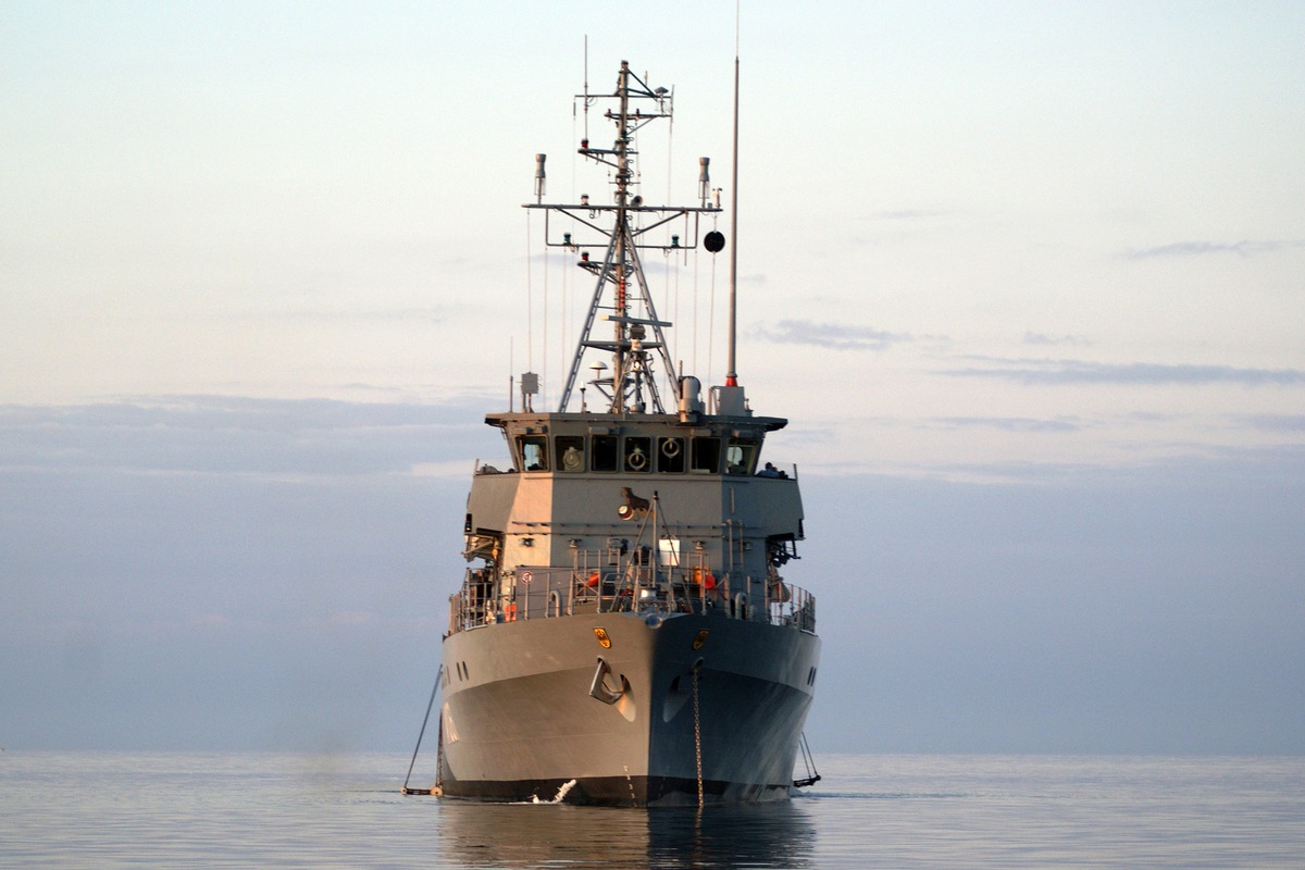 Marine - Pressemitteilung / Pressetermin: NATO-Manöver in der Lübecker Bucht - Internationaler Besuch beim Einsatzausbildungszentrum Schadensabwehr Marine (mit Bild)