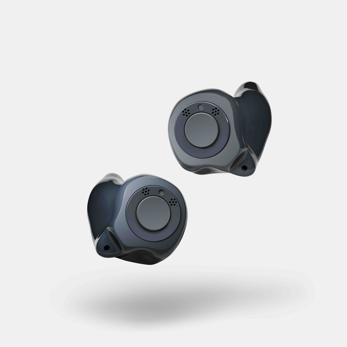 Weltpremiere für Custom made by ReSound Hörsysteme: Neuartige Im-Ohr-Lösungen bieten bis zu 24 Stunden Akkulaufzeit und ein maßgefertigtes Earbud-Design