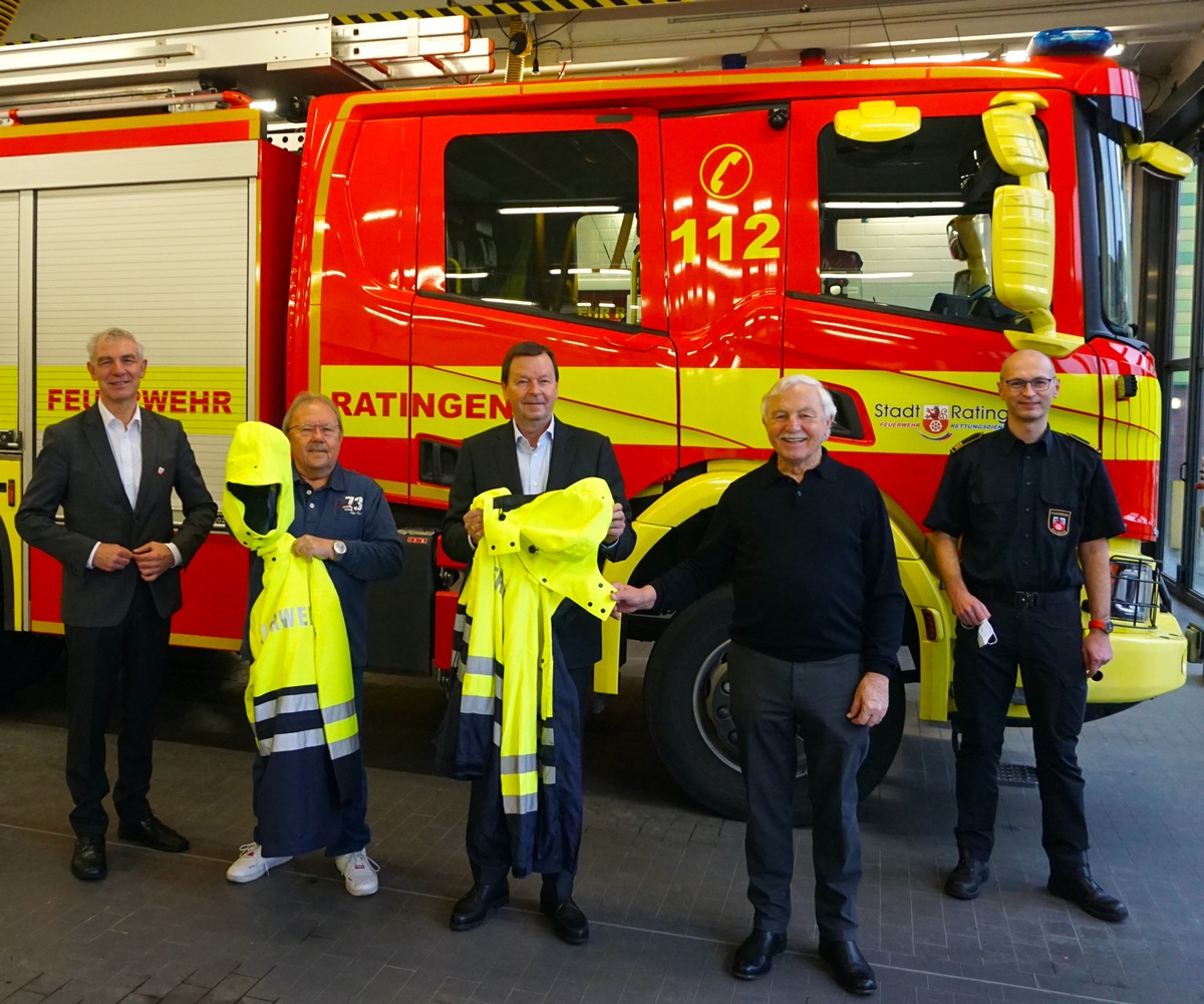 FW Ratingen: Den Helfern helfen - Ehrensache für den Lions Club Ratingen