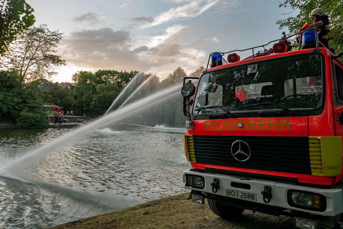 FW-BO: Einsätze an fünf Teichen im Bochumer Stadtgebiet