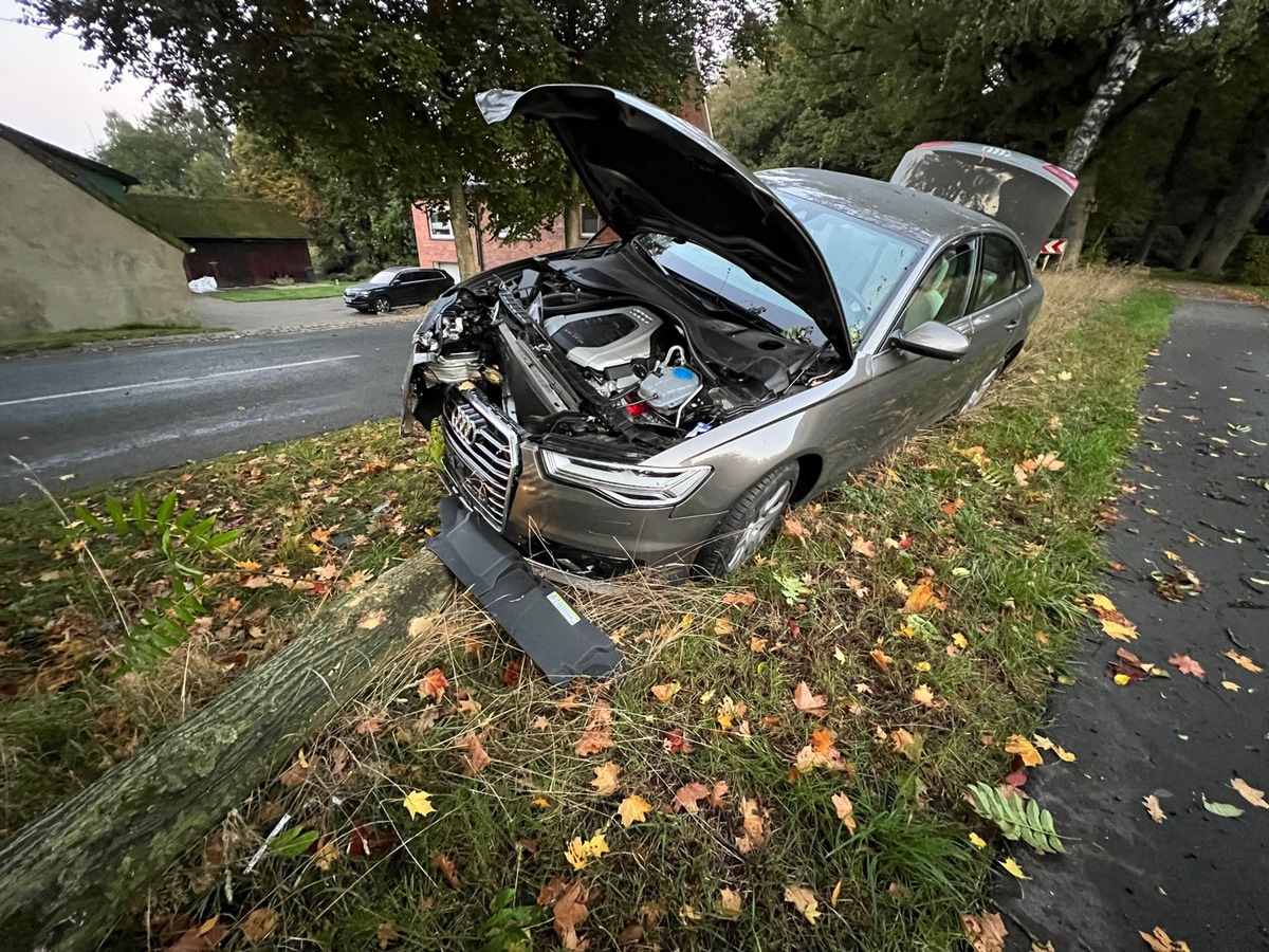 POL-STD: 31-jähriger Autofahrer prallt in Ottendorf gegen einen Baum