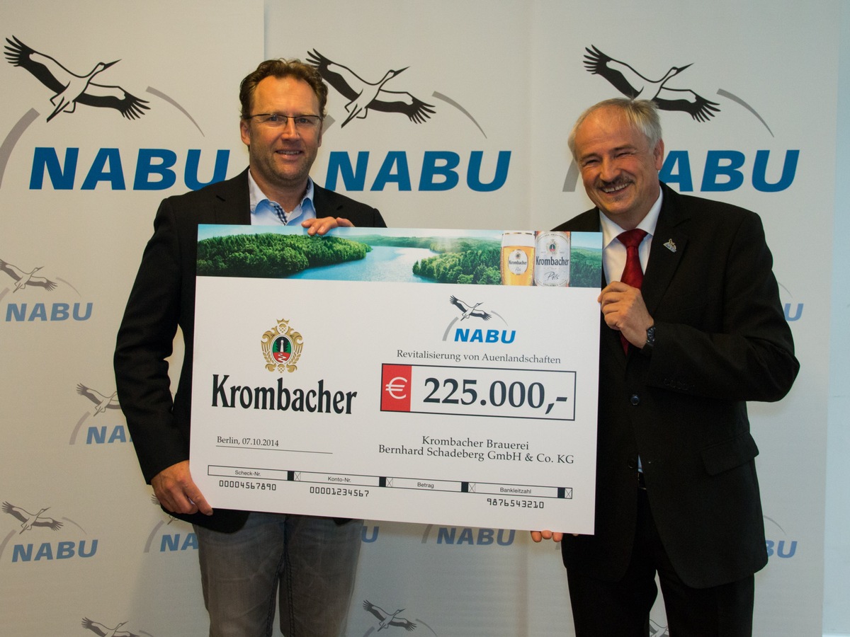 Krombacher spendet 225.000 EUR an den NABU - Neues Leben für die Auen in Burgdorf und Gifhorn (FOTO)