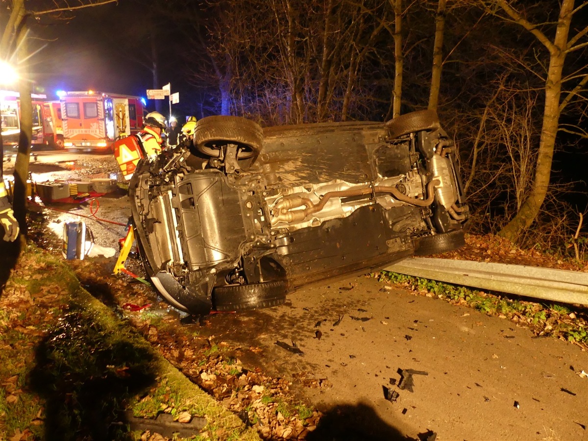 POL-GM: Betrunkener Fahrer mit Auto überschlagen