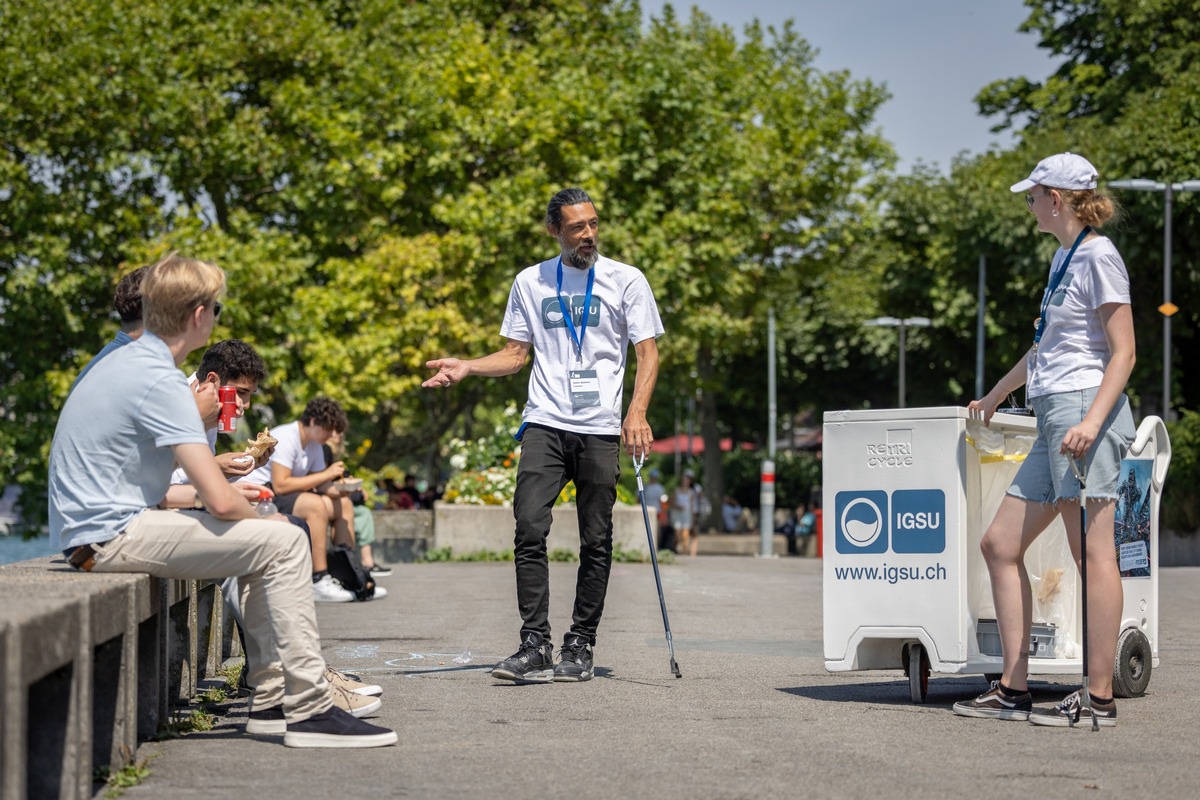 Medienmitteilung: «Zürich: Mit kreativen Sprüchen gegen Feuerwerks-Littering»