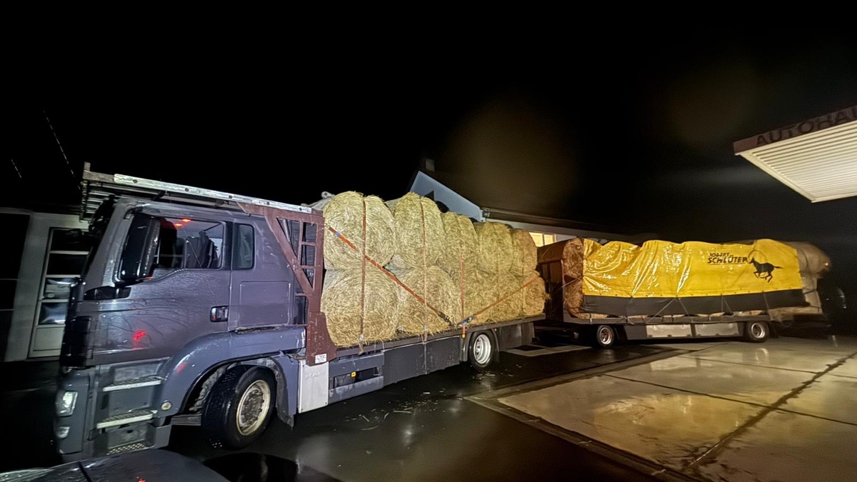 POL-LDK: ++Überladener Holztransporter - 1.050 Euro für vier Heuballen - Transporteur ohne gültige Fahrerlaubnis+Zeugen nach Unfallfluchten gesucht++