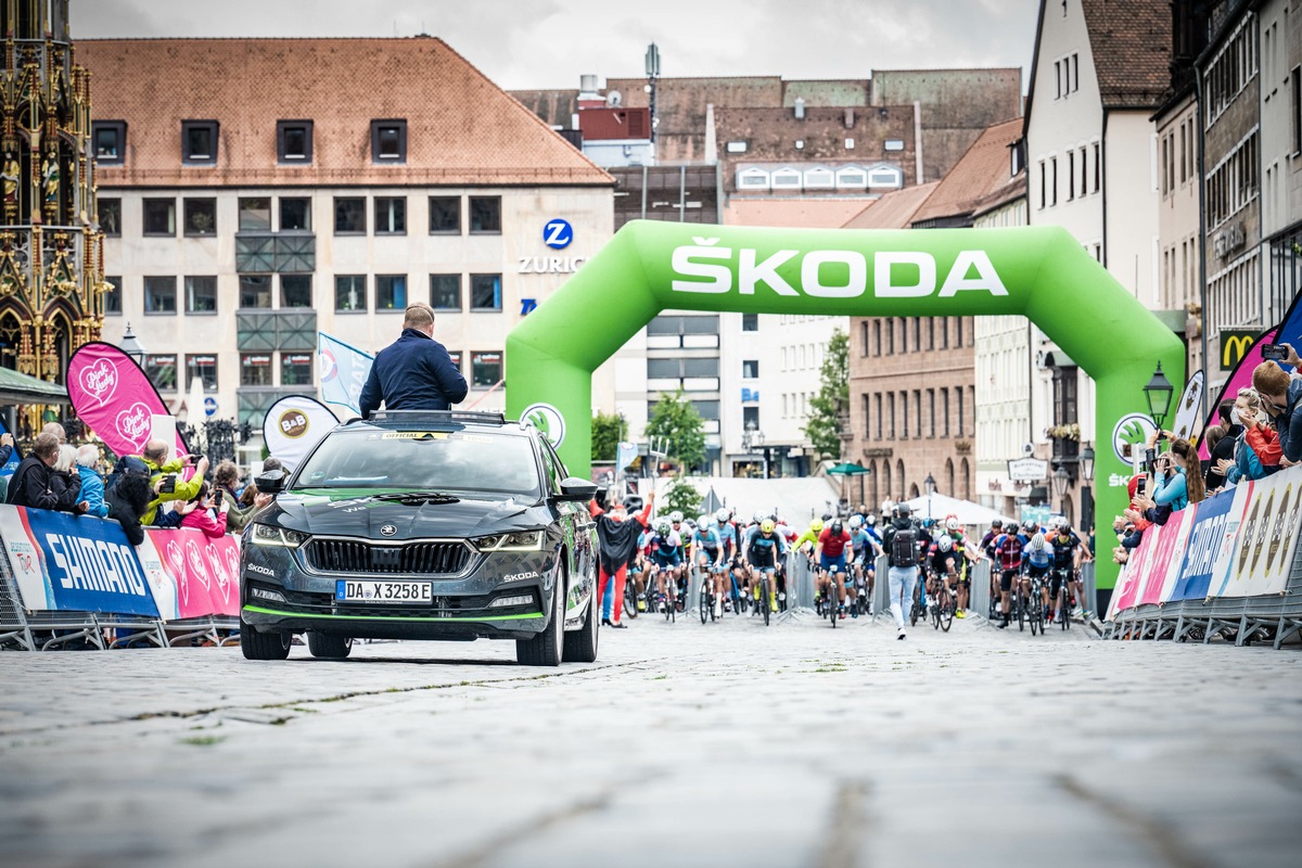 ŠKODA unterstützt die Premiere des Jedermann-Radrennens Brezel Race Stuttgart &amp; Region